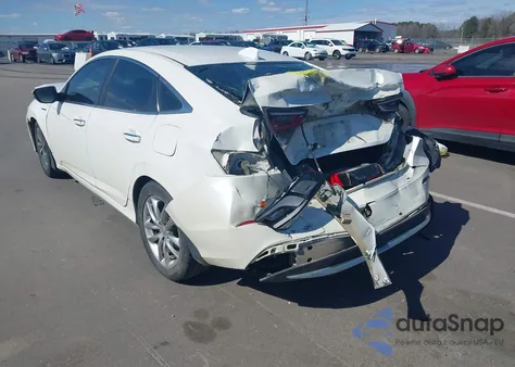 2019 Honda Insight Touring z USA, uszkodzony, nr VIN 19XZE4F96KE030877